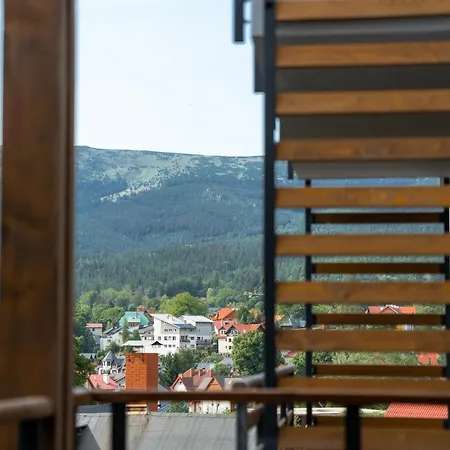 Appartement Invest Centrum Park 18 *